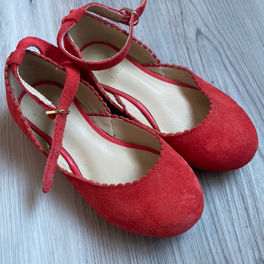 Janie and Jack scallop lined red suede shoes, size 9T